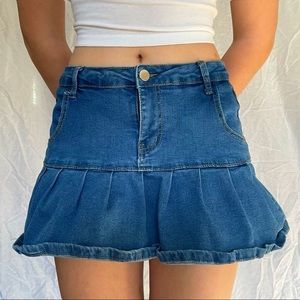 Y2k denim pleated mini skirt / micro skirt